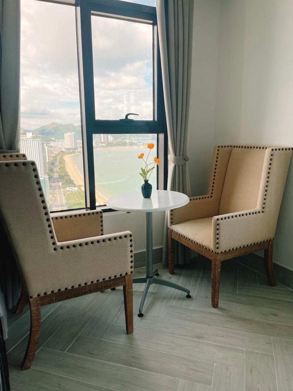 Gold Beach Nha Trang Apartment Buitenkant foto