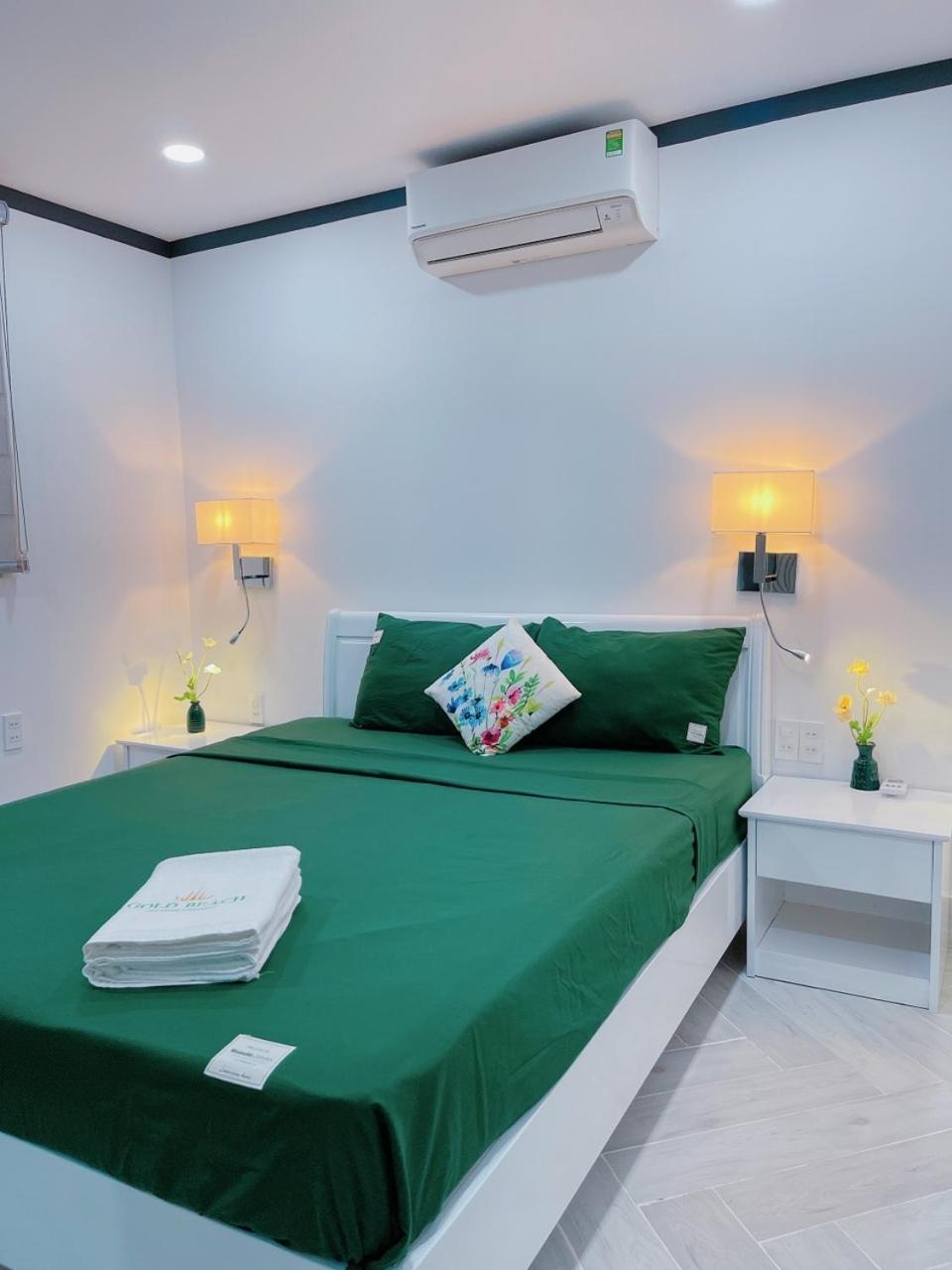 Gold Beach Nha Trang Apartment Buitenkant foto