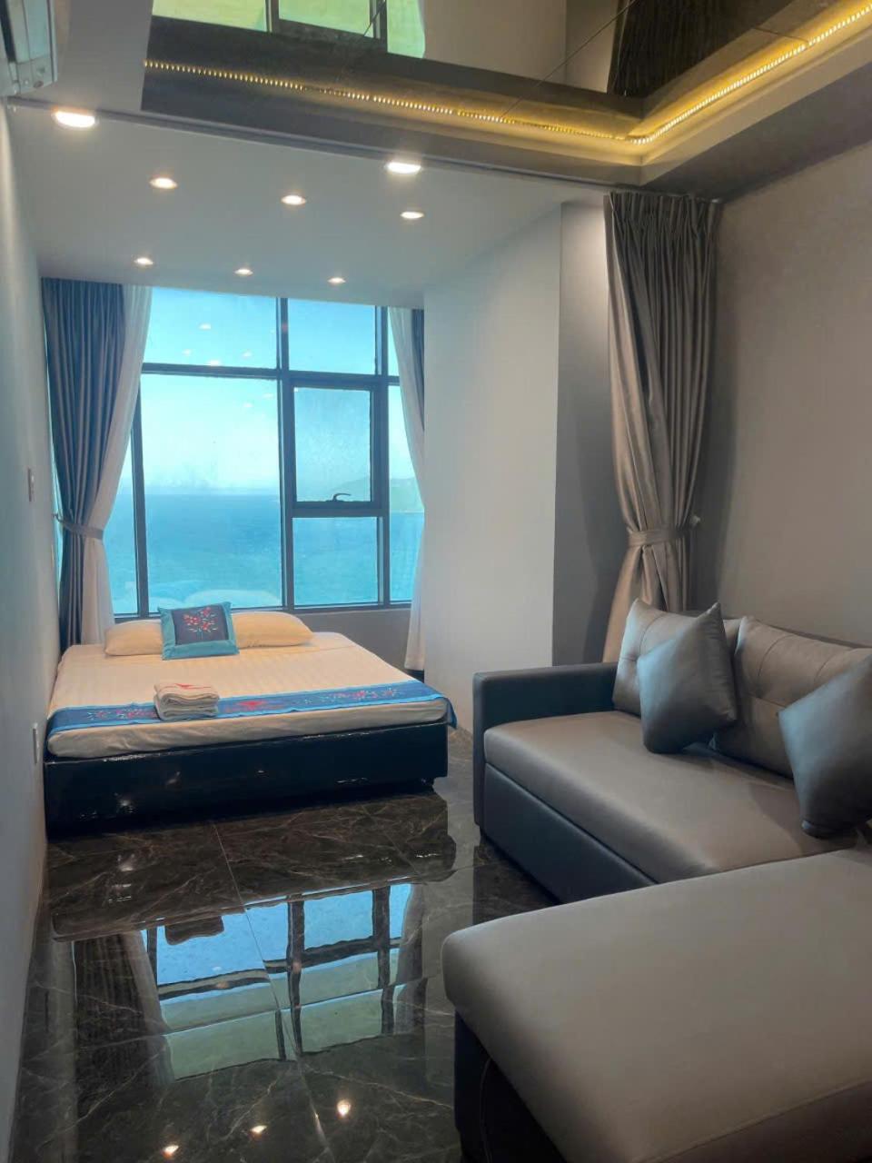 Gold Beach Nha Trang Apartment Buitenkant foto