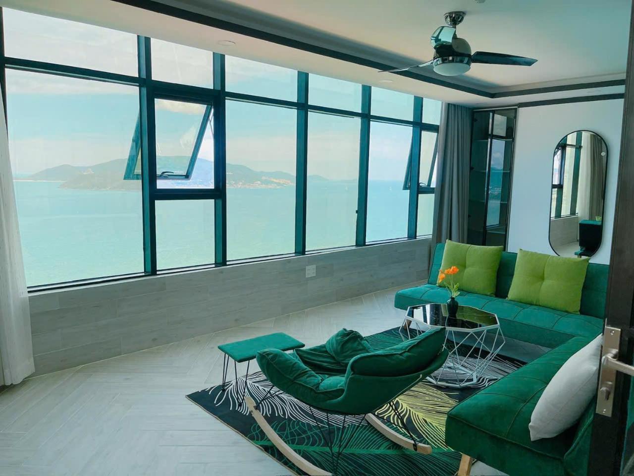 Gold Beach Nha Trang Apartment Buitenkant foto