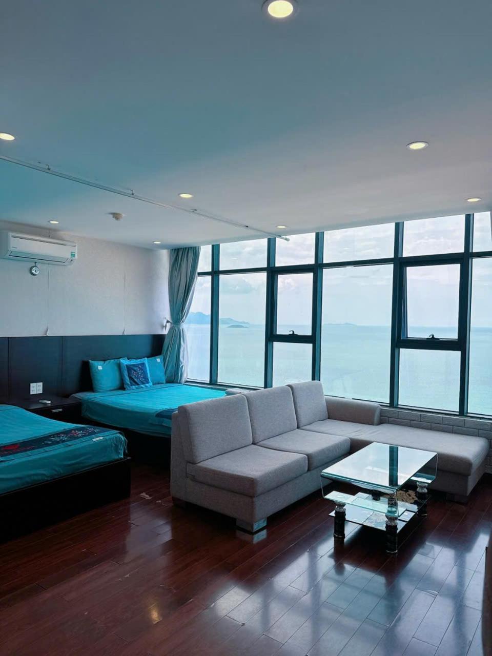 Gold Beach Nha Trang Apartment Buitenkant foto